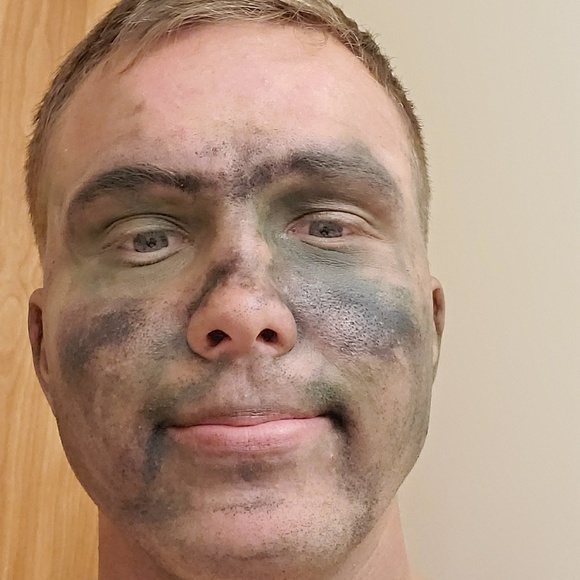 Meet your Posher, Tyler - Picture 1 of 1